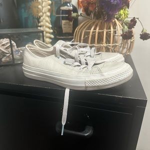 Grey Leather Converse Size W6